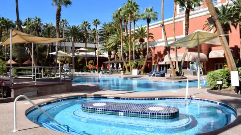 This is a picture of the swimming pool at the Treasure Island Hotel Casino in Las Vegas