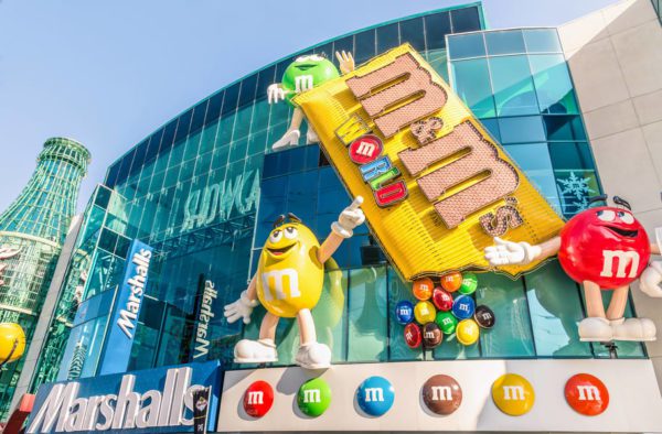 M&M's World oversized candy emporium photo 2