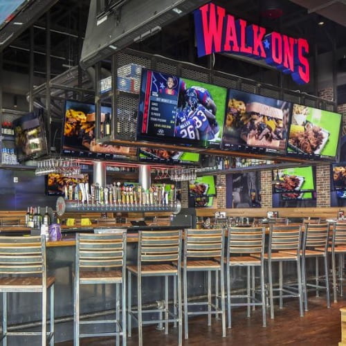 Happy Hour at Walk-On’s Sports Bistreaux