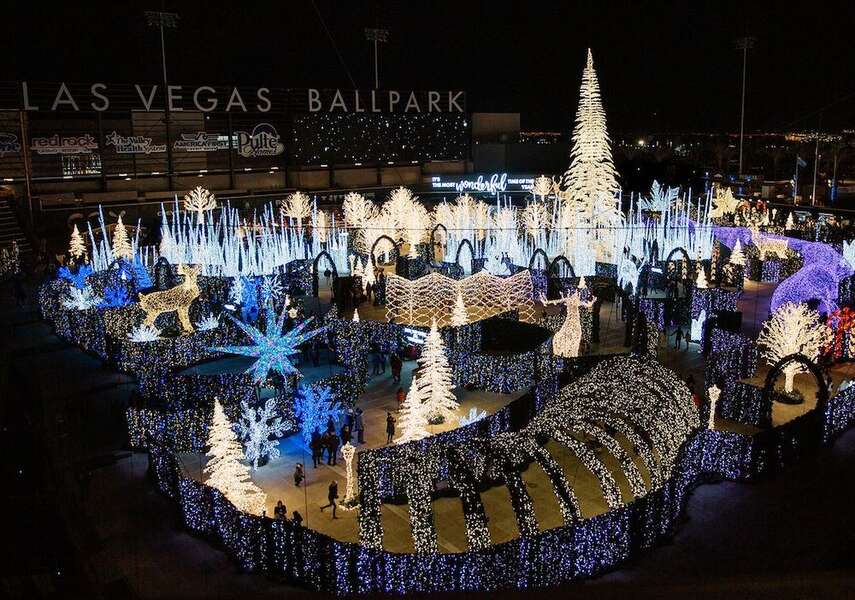 Las Vegas Christmas: A Big Party in Las Vegas for the Whole Family