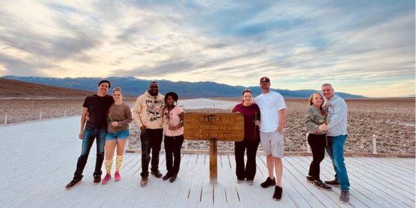 VIP Photo Tour with Wine Tasting Death Valley Sightseeing Stargazing