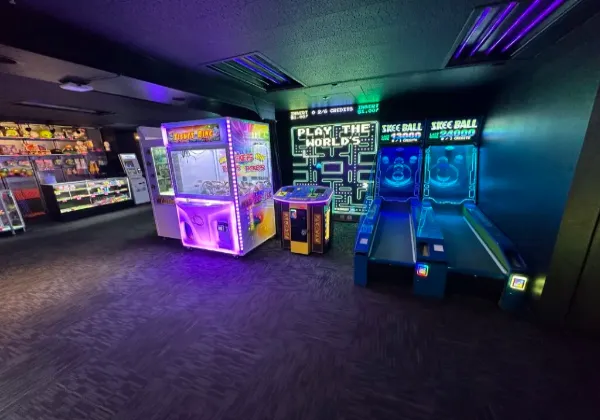 This is a picture of the video game arcade at Twilight Zone Mini Golf at the Horseshoe Casino in Las Vegas
