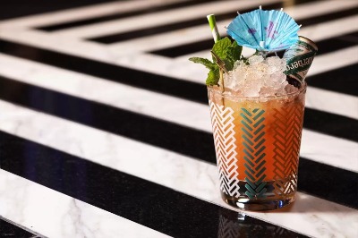 A picture of a Cocktail with mint