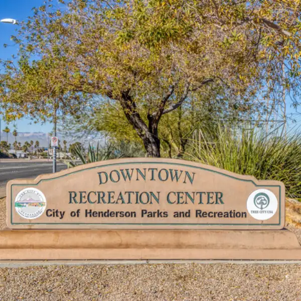 A stone sign for the Downtown Recreational Center in Henderson