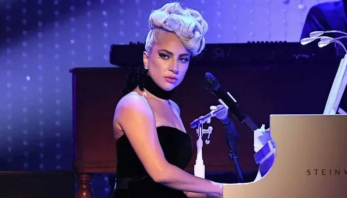 This is an image of Lady Gaga performing in Jazz Piano in Las Vegas