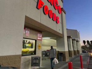 WinCo Foods Store open 24 hours 7501 W Washington Ave Las Vegas NV