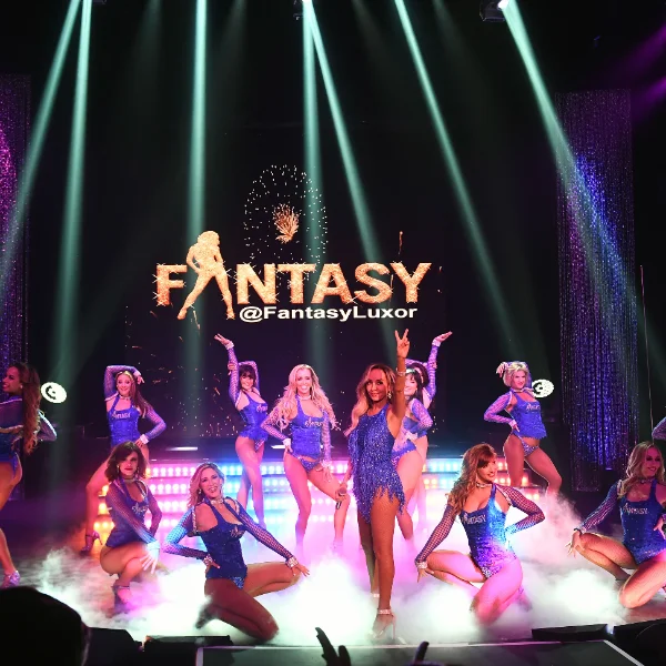 This is a group photo of the cast of Fantasy at Luxor Las Vegas