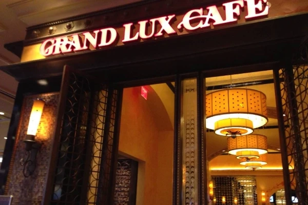 Late-night dining Las Vegas - Grand Lux Café at The Venetian
