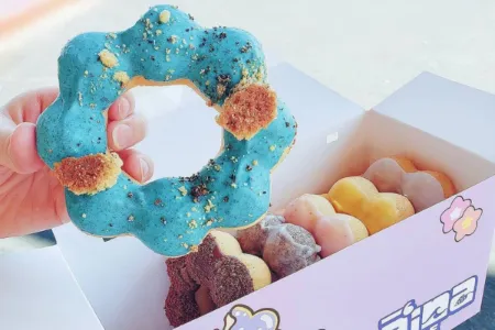 Warm malasadas Portuguese donuts from Paina Cafe Las Vegas