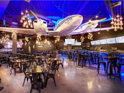 flight of three drinks at flights restaurant