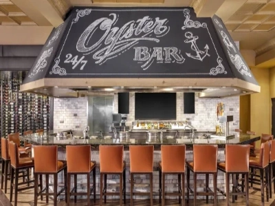 fresh seafood and pan roast at palace station oyster bar