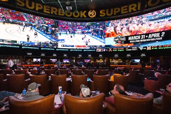 Crowds cheering during March Madness at the Westgate SuperBook in Las Vegas