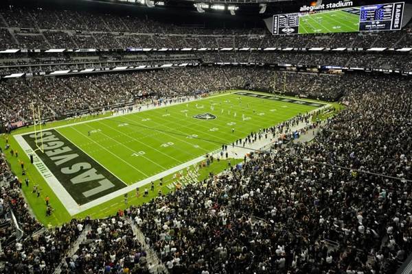 Las Vegas Raider's Home Game Full Stadium