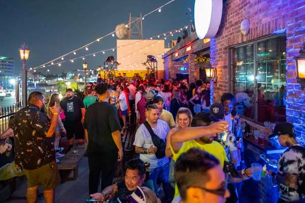 Commonwealth Bar Las Vegas with rooftop nightlife atmosphere and Fremont East cocktail lounge setting