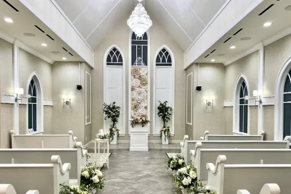 Bliss Wedding Chapel exterior in Downtown Las Vegas for wedding and vow-renewal ceremonies