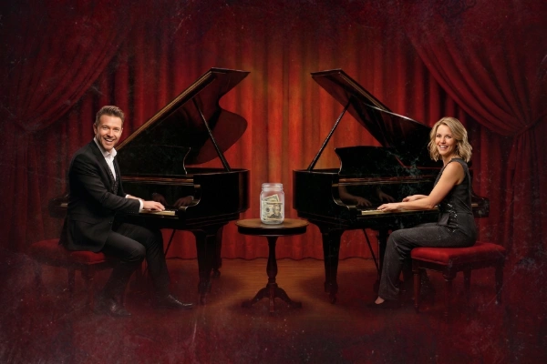 Dueling piano show at Juliet Cocktail Room inside The Venetian Resort Las Vegas