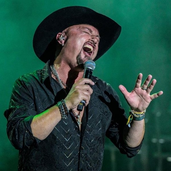Geoff Tate performing Operation: Mindcrime – The Final Chapter live at The Theater at Virgin Hotels Las Vegas.
