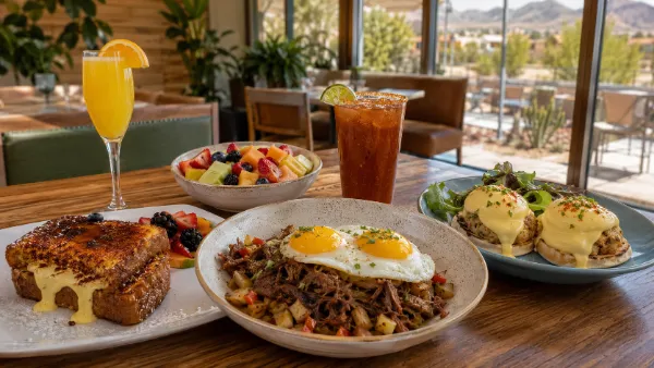 Stuffed French toast, short-rib hash, crab-cake Benedict, and brunch drinks in a Henderson restaurant