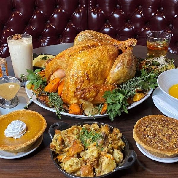 Roasted turkey with Thanksgiving side dishes and pies at Oscar’s Steakhouse in Las Vegas.